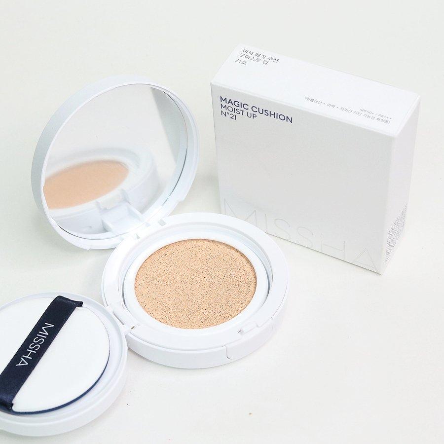 Phấn Nước Tăng Cường Độ Ẩm Missha Magic Cushion Moist Up Spf50+ Pa+++ Dành Cho Da Khô