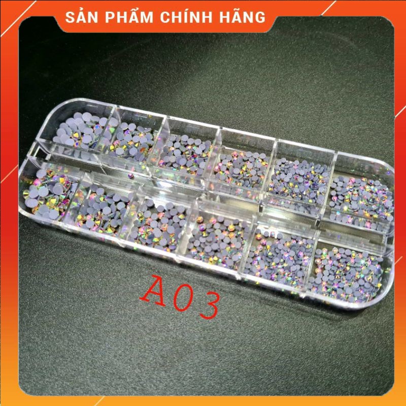 Đá trang trí móng tay