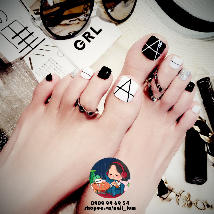 [HCM]Móng Giả - Nail Chân [Sẵn Keo - Đóng Hộp 24 Mẫu Đủ Size]