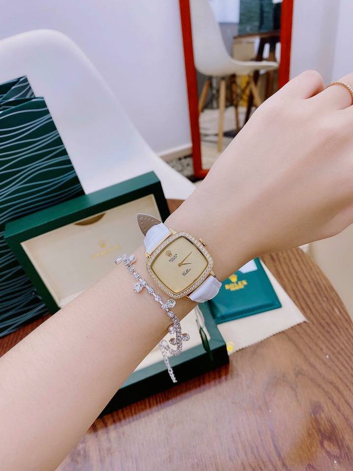 [HCM][Video] Đồng hồ nữ cao cấp đồng hồ nữ RoleX4949351-máy pin-dây da-size 32mm-Full Box