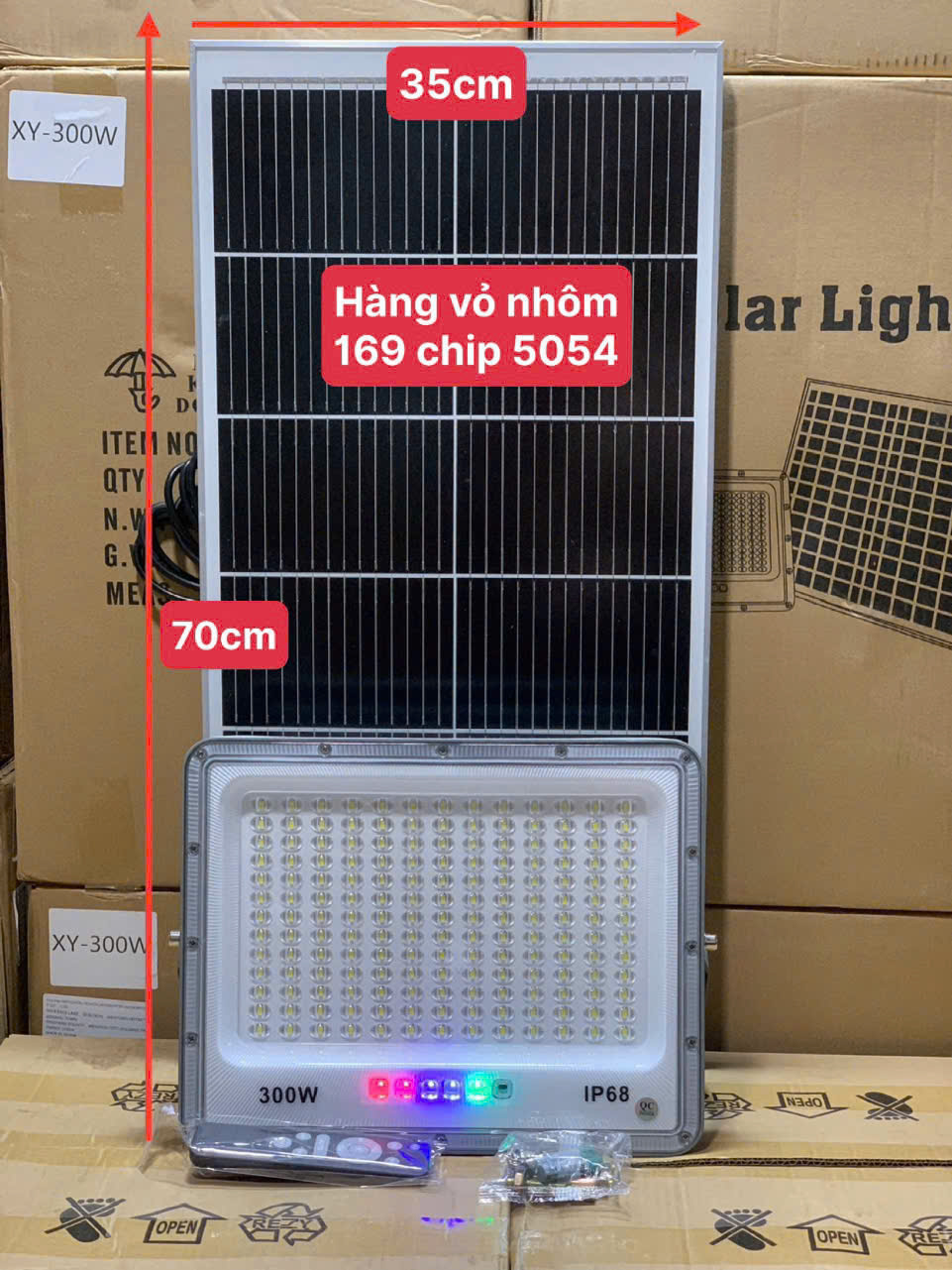 ĐÈN PHA MẮT NGỌC DÙNG NĂNG LƯỢNG MẶT TRỜI 300W-500W CÓ ĐIỀU KHIỂN TỪ XA - BẢO HÀNH 2 NĂM
