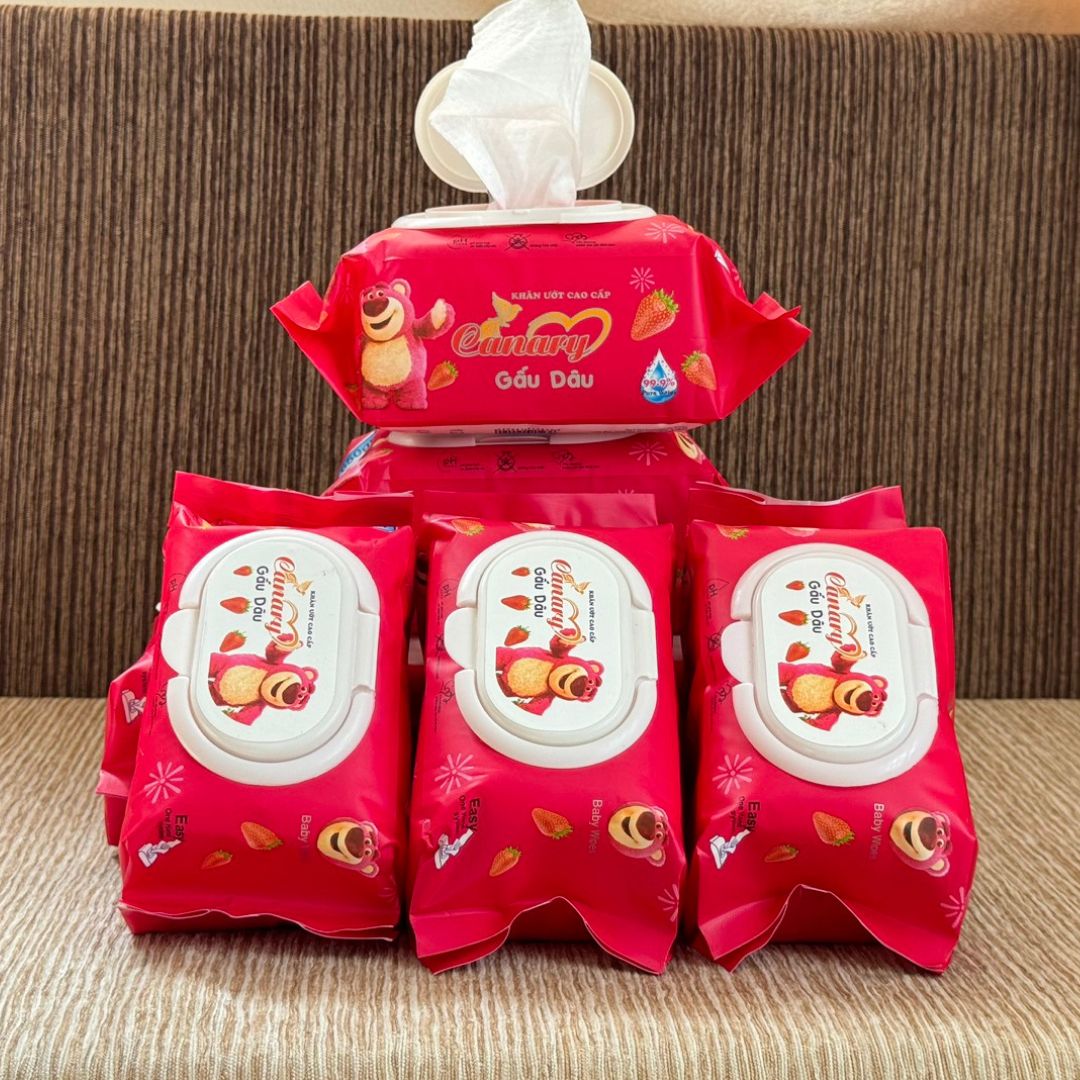 Thùng 10 Gói Khăn ướt cao cấp GẤU DÂU CANARY 650 G( 10 Gói 6.5KG) Không mùi Khổ khăn siêu lớn 18*24cm Vải dày Không Cồn An toàn cho bé.
