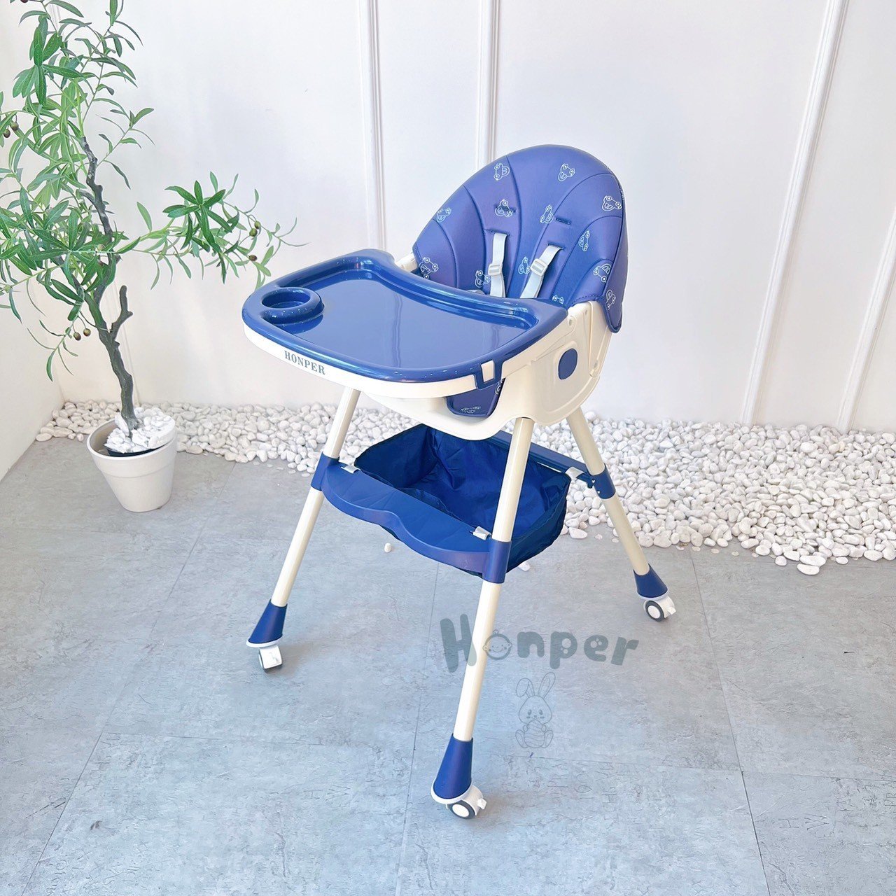 Ghế ăn dặm ghế ngả Honper gấp gọn đệm hình (New) có chế độ gấp gọn ngả và khoá bánh