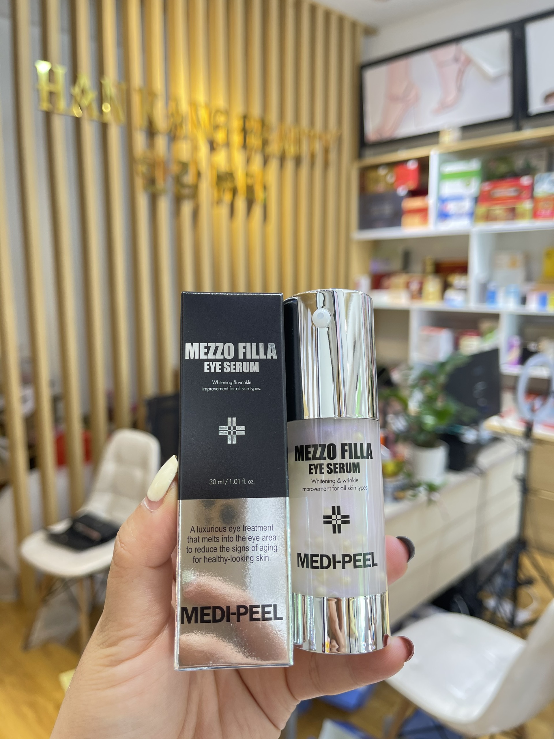 Serum Mờ Thâm Quầng Chống Nhăn Lão Hoá Vùng Mắt Medi Peel Mezzo Filla Eye Serum 30Ml