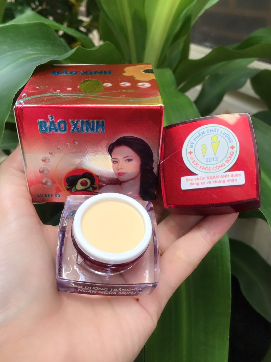[HCM]Kem Bảo Xinh ( Bảo Xuân) Dưỡng Trắng Da Ngăn Ngừa Mụn 10g