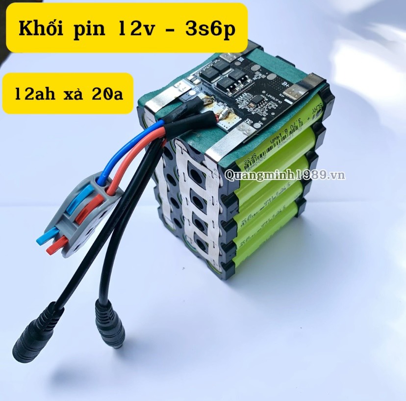 Khối pin 3s 12.6v 18650 pin SILY (pin mới 100%)sẵn mạch 3s-40A và jack kết nối sạc đảm bảo đủ dung l