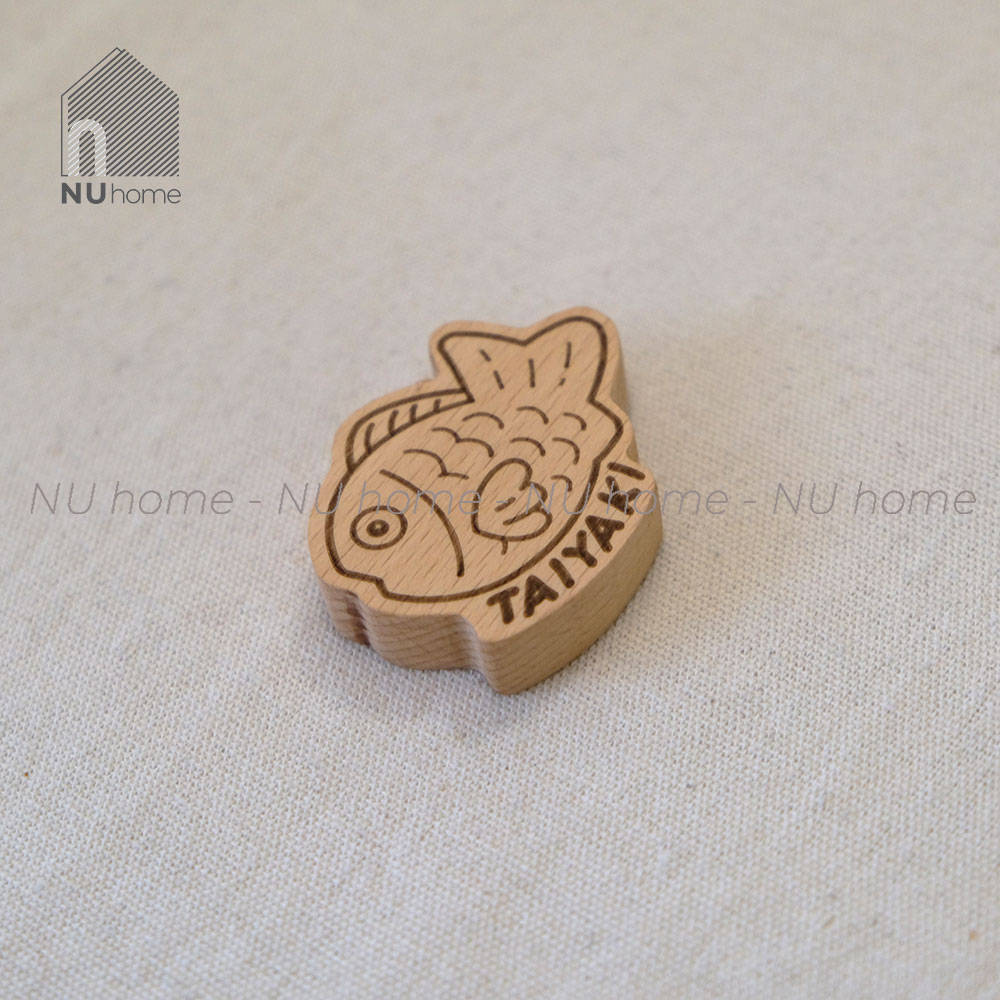 Nam châm gỗ phong cách Nhật - Haku | nuhome.vn | nam châm hít tủ lạnh bằng gỗ được thiết kế đơn giản