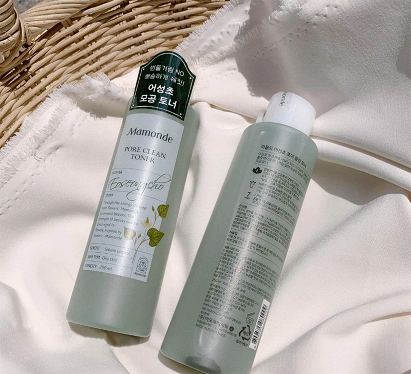 Nước Hoa Hồng Rau Diếp Cá Mamonde Pore Clean Toner 250ml