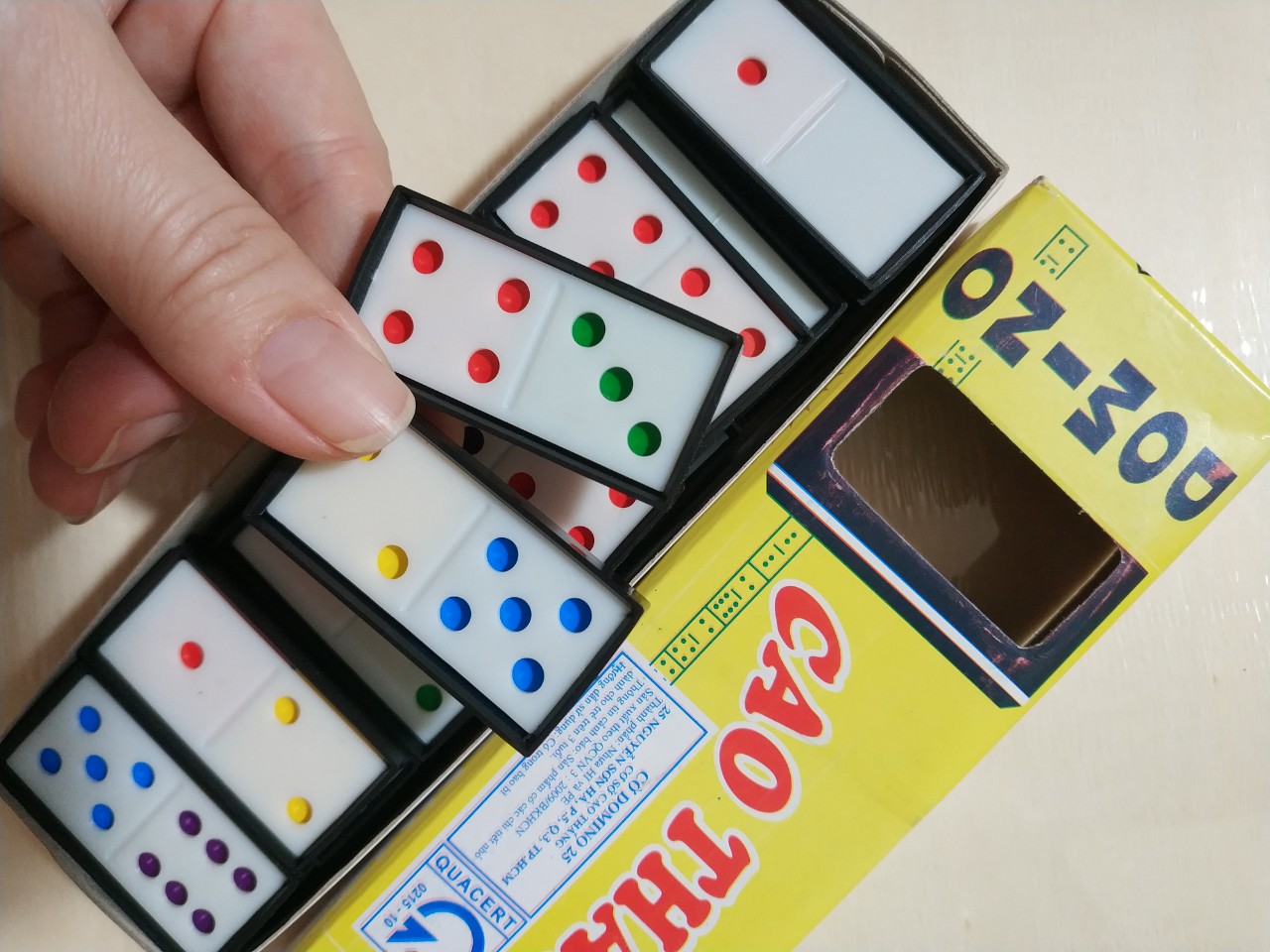 Cờ Domino FATACO loại lớn màu đen - chất niệu Melamine cao cấp