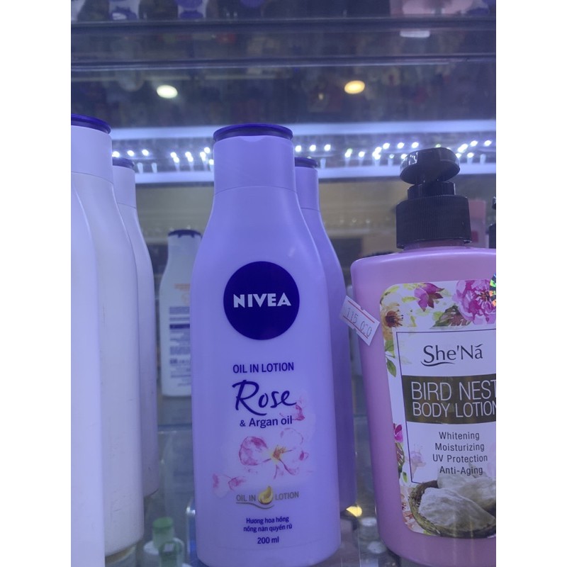 Sữa Dưỡng Thể Hoa Hồng Nivia 200Ml