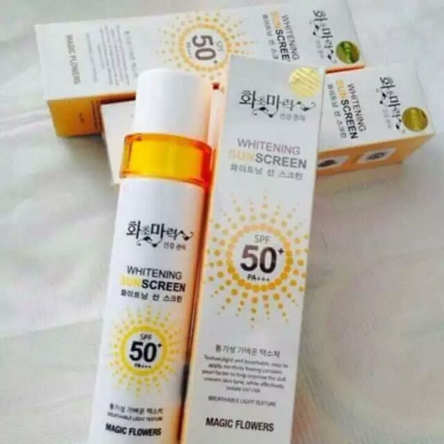 Xịt Chống Nắng Không Thấm Nước Whitening Sun Screen Hàn Quốc 150Ml