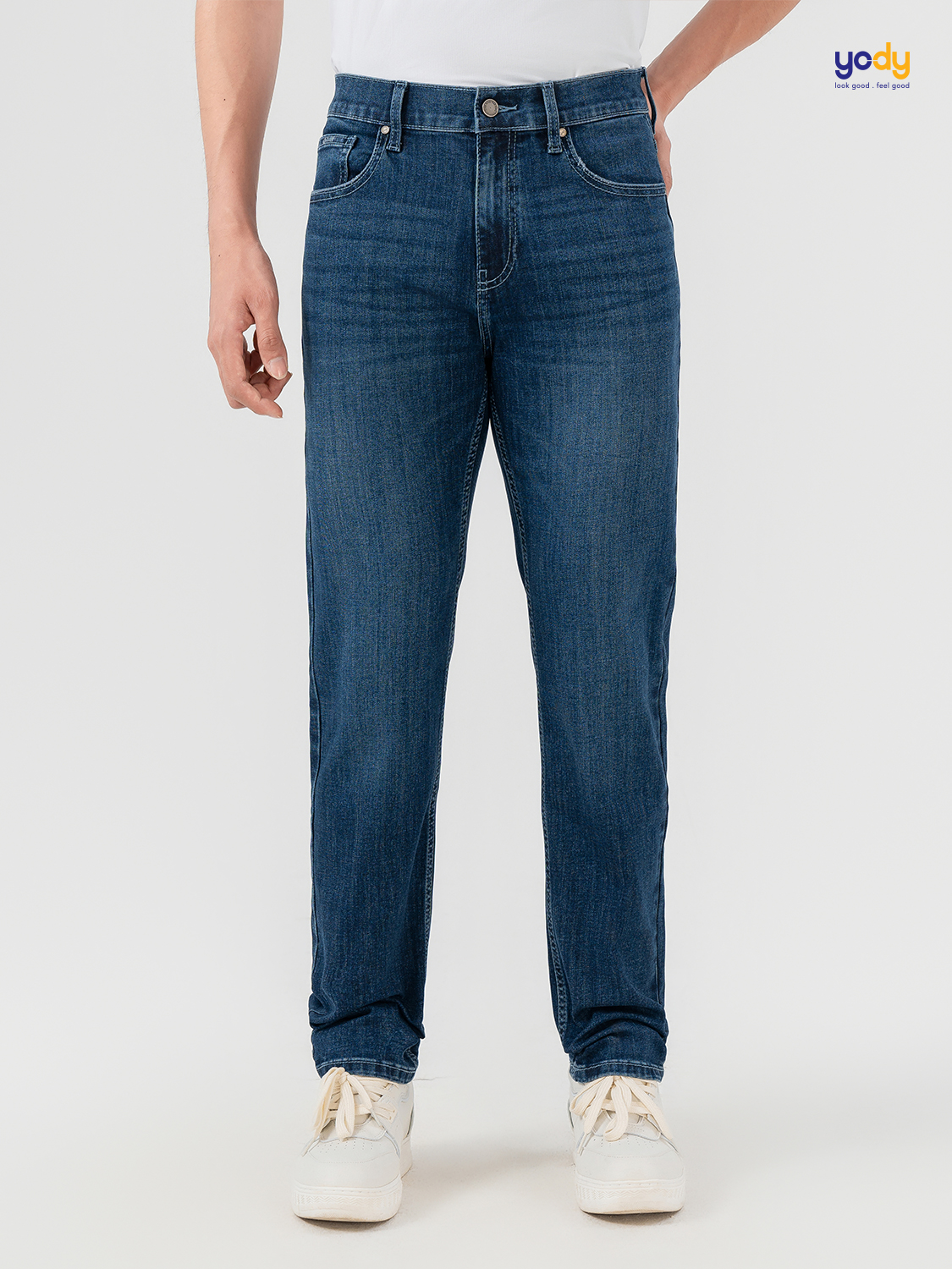 Quần jeans nam YODY dáng slimfit vải coolmax mài xước túi sau thoáng mát thấm hút mồ hôi tốt QJM7009