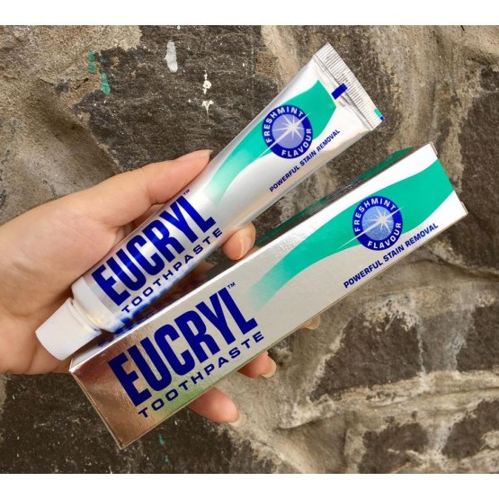 [ Tặng Kèm Bàn Chải ] Kem Đánh Răng Bạc Hà Trắng Răng Eucryl Toothpaste 62G