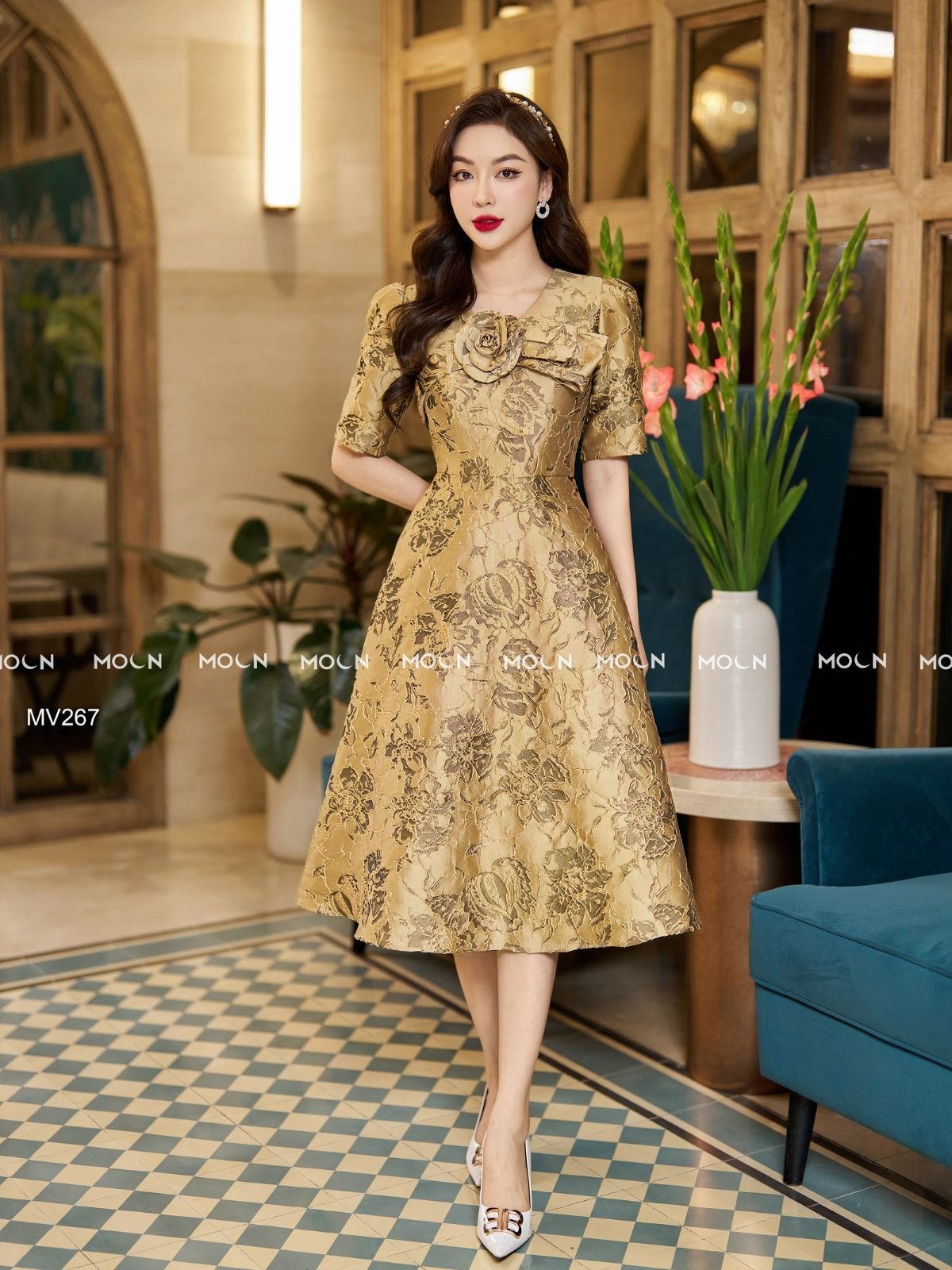 Mới) Mã K5504 Giá 610K: Váy Đầm Liền Thân Dáng Dài Nữ Xienac Cả Bộ 2 Món  Hàng Mùa Hè Cổ Chữ V Thời Trang Nữ Chất Liệu Vải Voan G02 Sản
