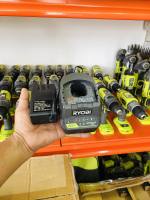 Sạc Ryobi 18V P118B NHẬP MỸ 95% LÊN ĐIỆN 220 VOL