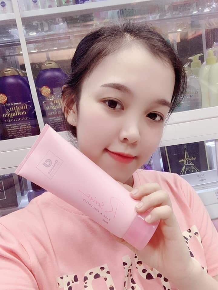Dưỡng Trắng Da Body Hương Nước Hoa Rseries - 200ml