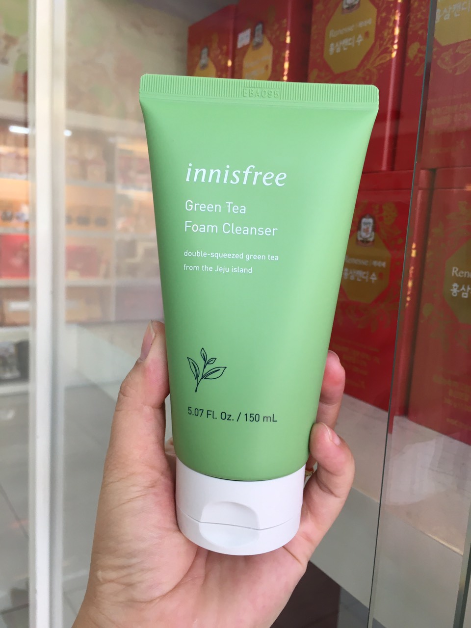 Sữa Rửa Mặt Chiết Xuất Từ Trà Xanh Innisfree Green Tea Foam Cleanser 150ml