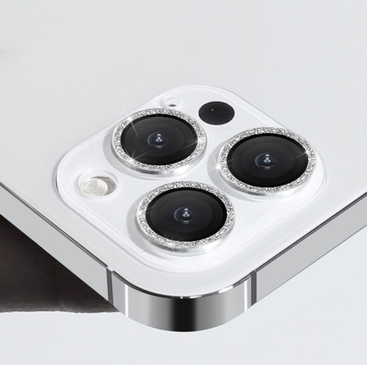 Kính cường lực camera viền kim loại XC-033 cho các dòng Iphone thương hiệu WEKOME