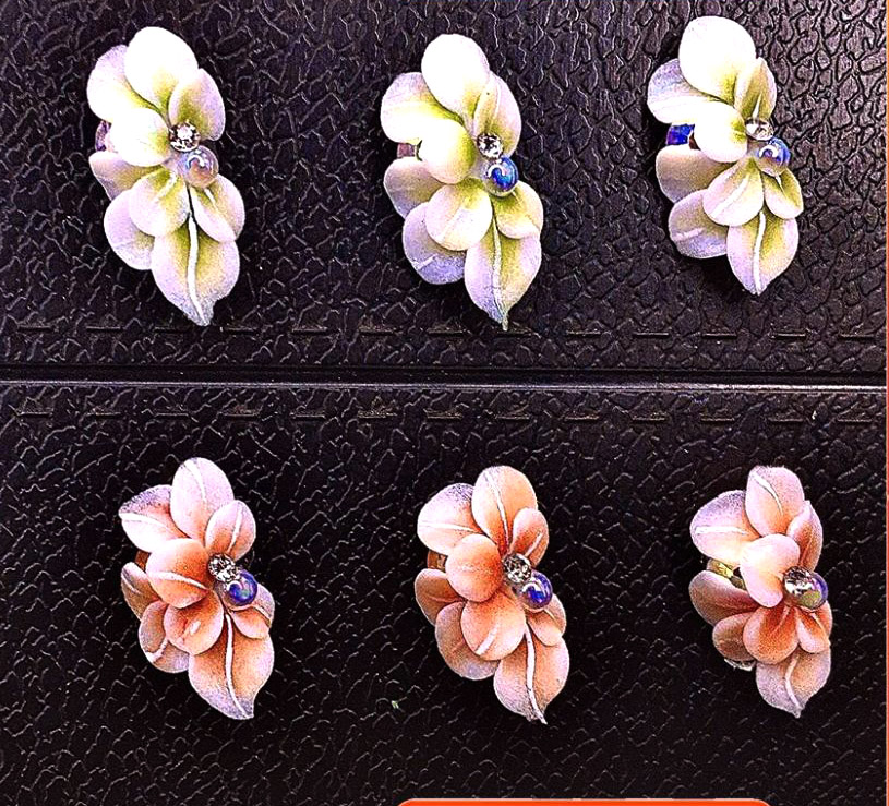 [HCM]Sản phẩm trang trí móng  vẽ nổi Nail desige  hoa vẽ nổi. Hoa nổi 4D Fantasy set 2 hoa theo màu.Hoa dễ bẻ from móng(hàng vẽ tay không đổ khuôn )