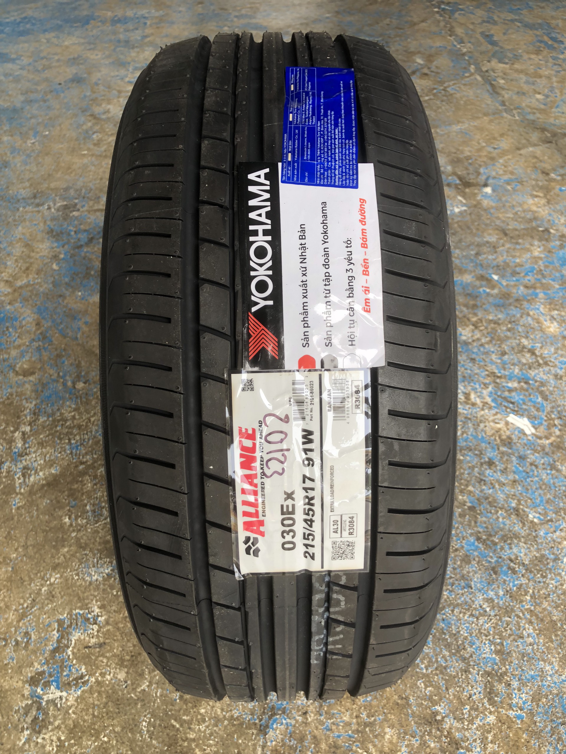 Lốp Alliance Yokohama 215/45r17 AL30 Nhật