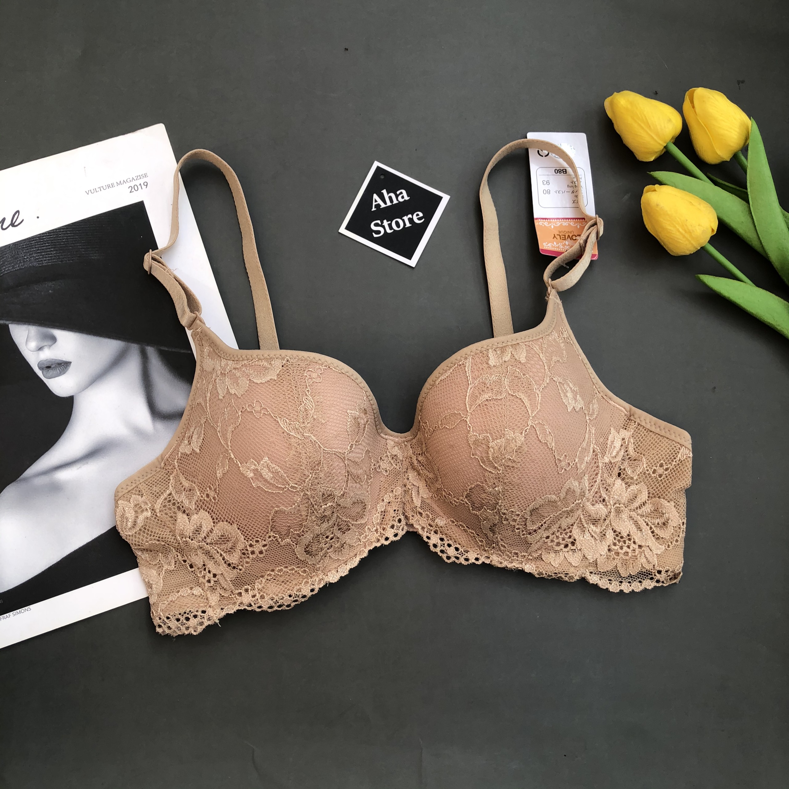 Áo lót ren Lovely 291 mút ép mỏng dưới 0,5 cm- gọng nhựa dẻo, không kích ngực-Hàng Việt Nam xuất Nhậ