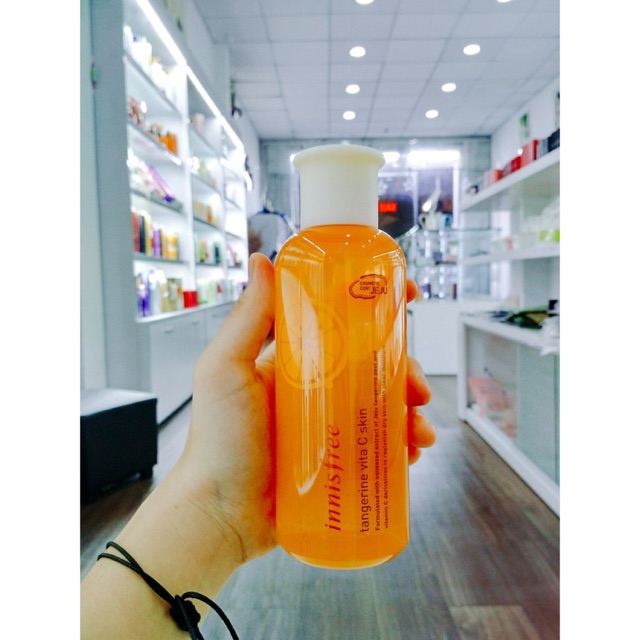 [Hcm]Nước Hoa Hồng Dưỡng Sáng Da Innisfree Tangerine Vita C Skin