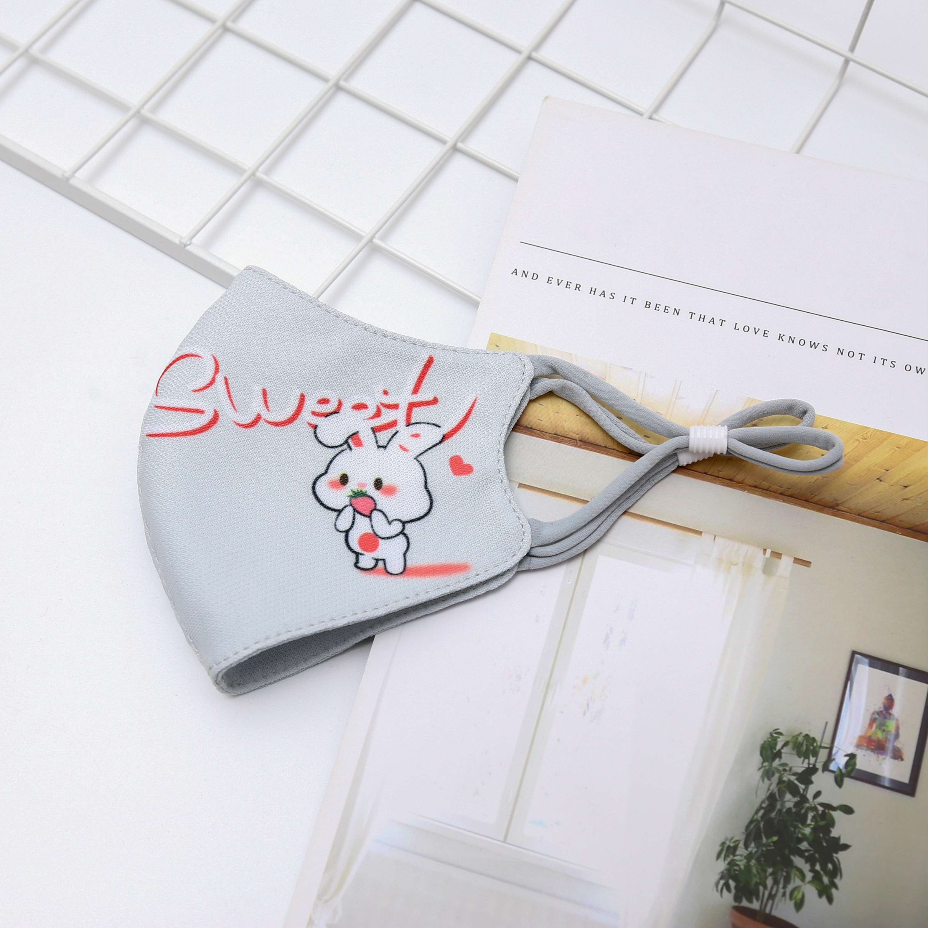 Khẩu trang vải mesh trẻ em Mesh Bunny in thú dễ thương có nút điều chỉnh kích thước cho bé từ 1 đến 3 tuổi- Duy Ngọc (1977)