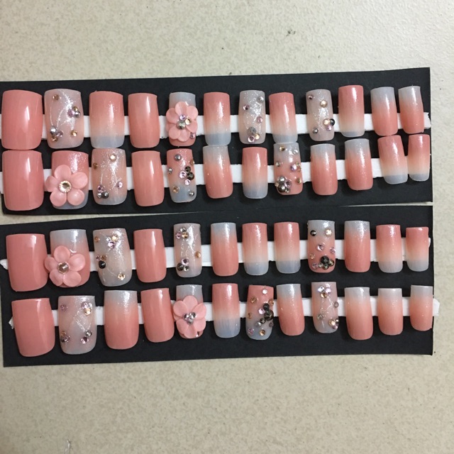 M2 Móng Tay Giả/ Nail Thiết Kế