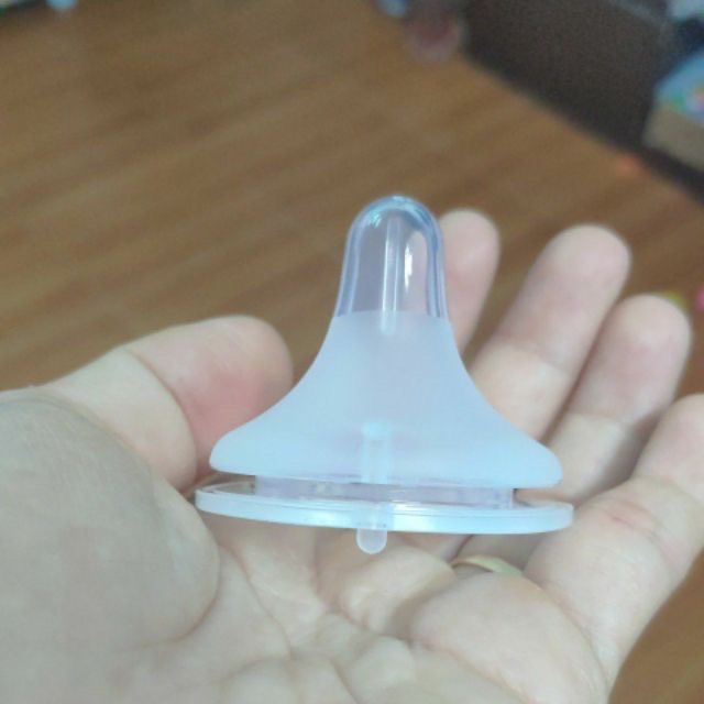 [HCM]Núm ty cổ rộng cao cấp Plus - phụ kiện cho bình sữa Pigeon - Lansinoh - GB Baby - Kichi - Wesser