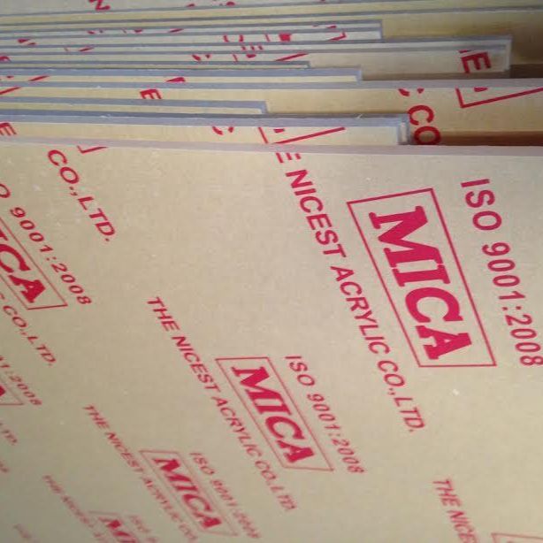 Mica trong suốt Đài Loan dày 2mm3mm5mm... cắt theo yêu cầu