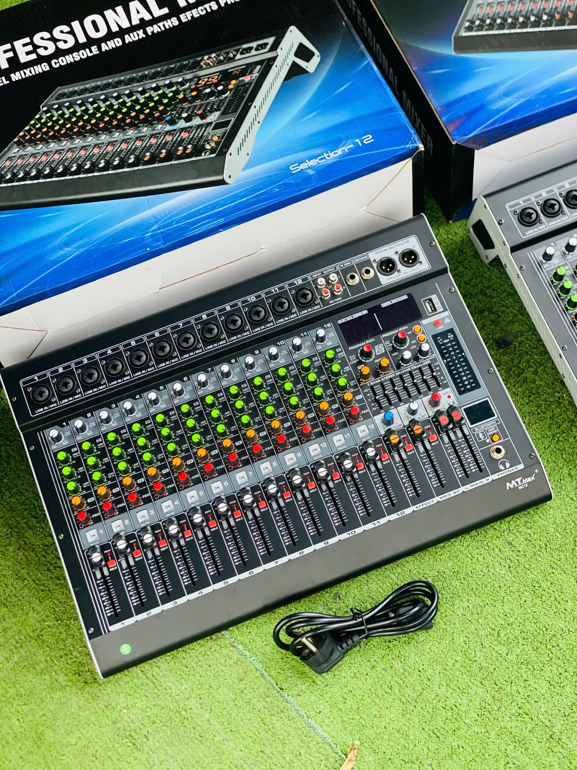 [ Tặng Dây AV ] Mixer MC12 Âm Thanh Chuyên Nghiệp – 12 Kênh Bluetooth USB 48V – Dùng Cho Sự Kiện Quá