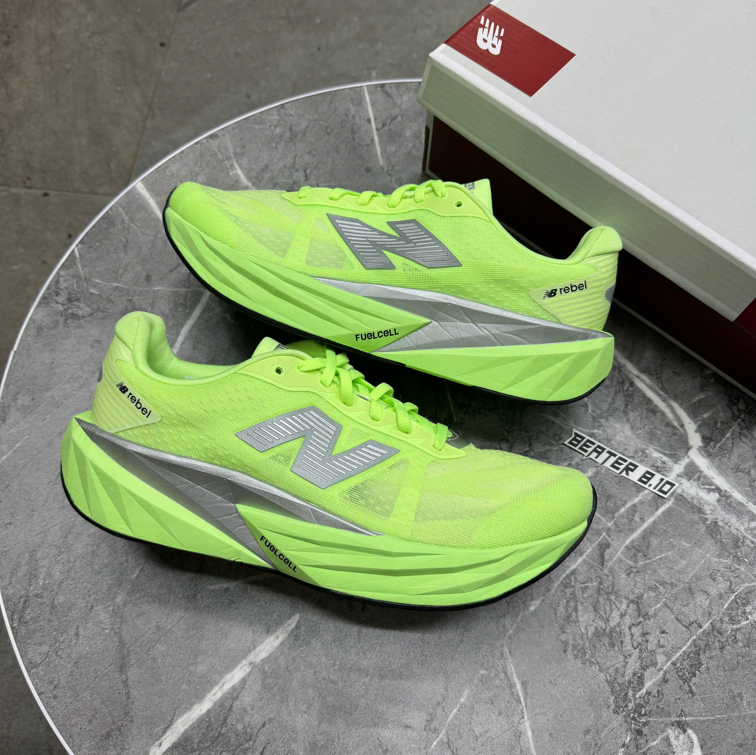 [Chính hãng] Giày chạy bộ New Balance Fuelcell Rebel v5