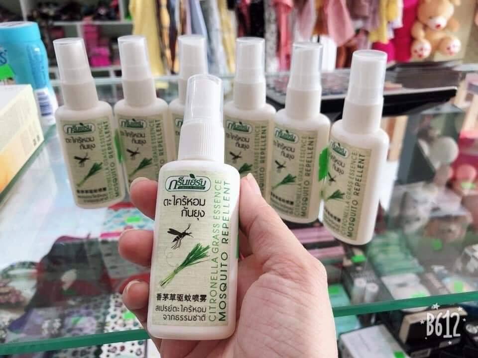 Xịt Chống Muỗi Green Herb Thái Lan