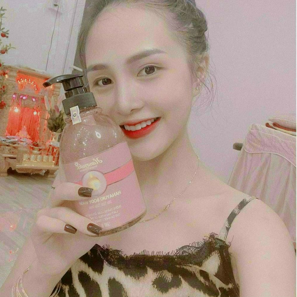 sữa tắm hanayuki
