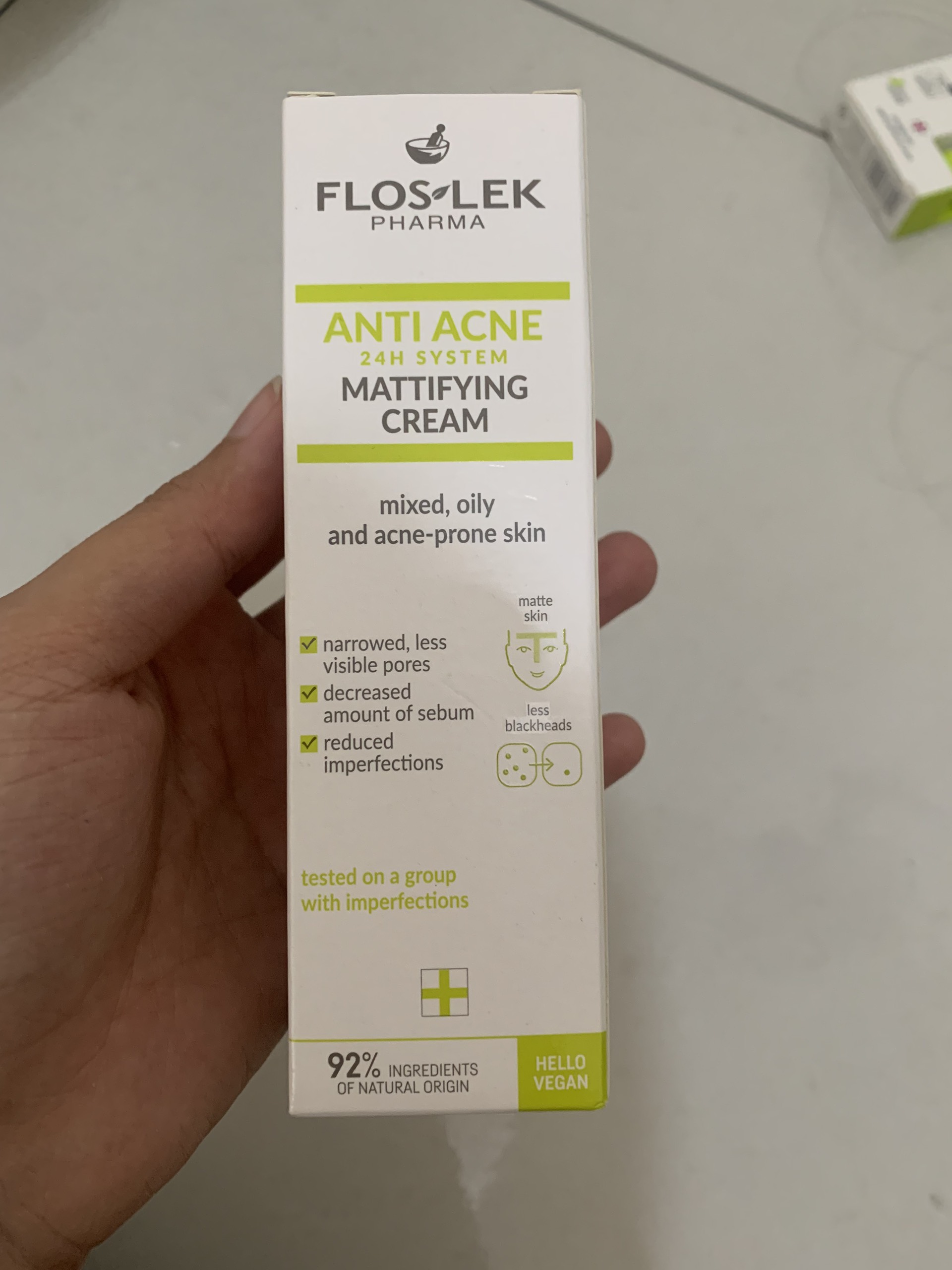Kem giảm dầu Floslek 50ml - loại bỏ dầu nhờn - dưỡng ẩm da mặt - chính hãng