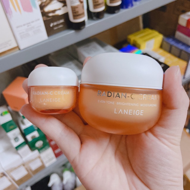 Kem trị nám và làm sáng da radian-c Laneige được sản xuất từ các thành phần lành tính đảm bảo chất lượng như mô tả an toàn cho người sử dụng