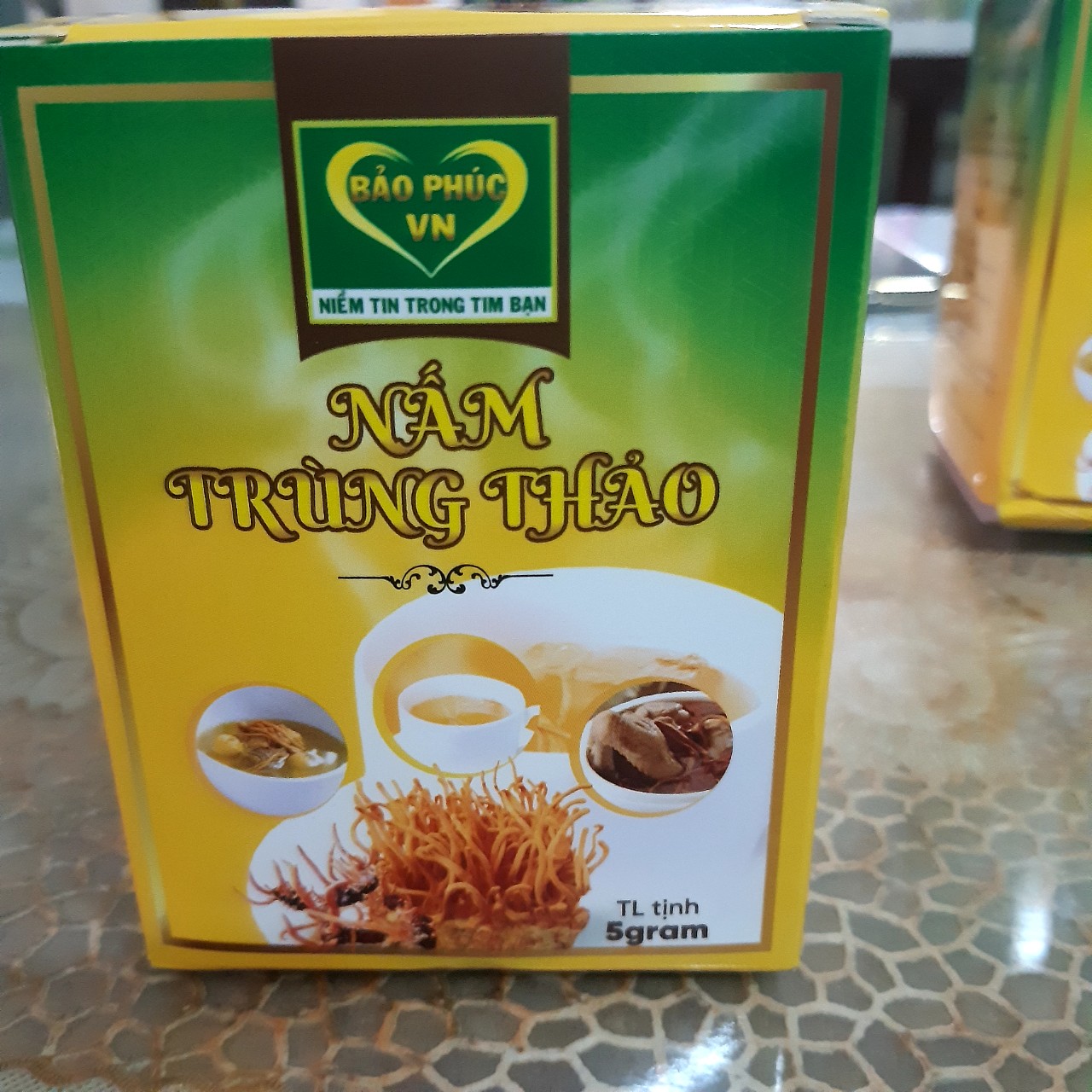 Trà Nắm Trùng Thảo