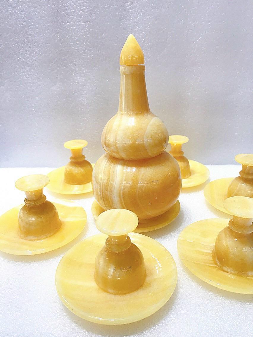 Bộ ấm chén bầu hồ lô rót rươu đá ngọc hoàng long