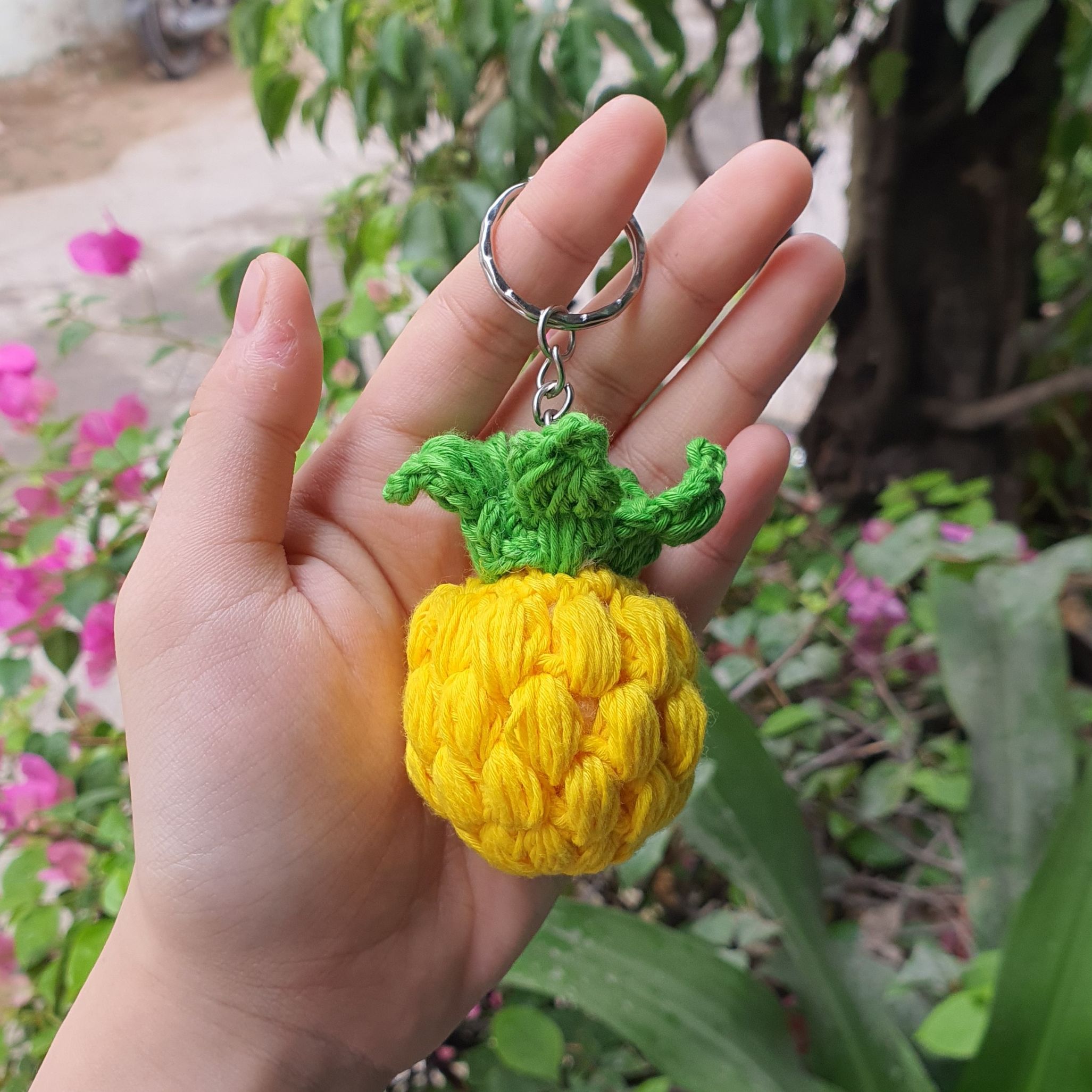 MÓC KHÓA Hình quả thơm dứa mini bằng len treo balo