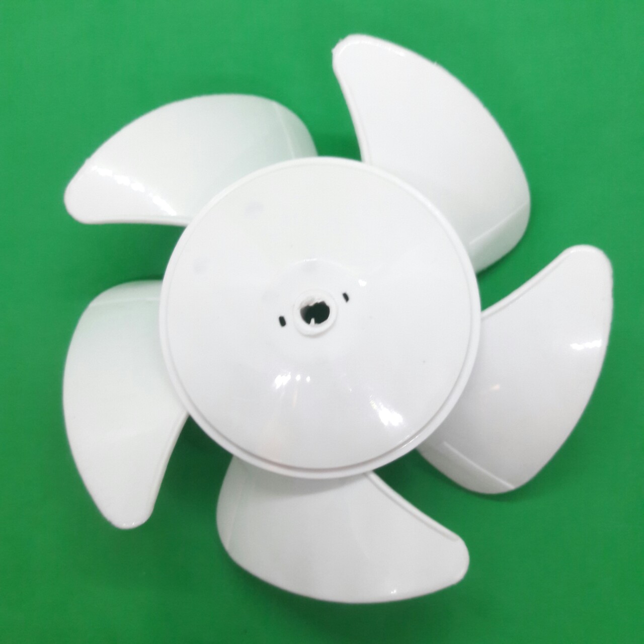 CÁNH QUẠT HÚT 15cm