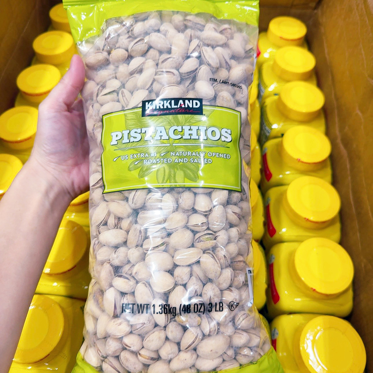 Hạt dẻ cười Kirkland Pistachios 136kg nhập Mỹ