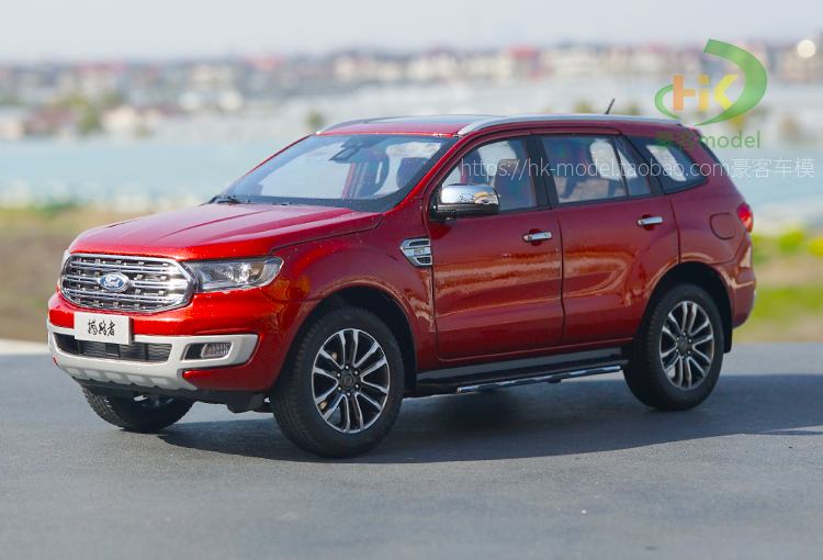 [HCM]Mô hình Ford Everest tỉ lệ 1:18 (xe có sẵn)