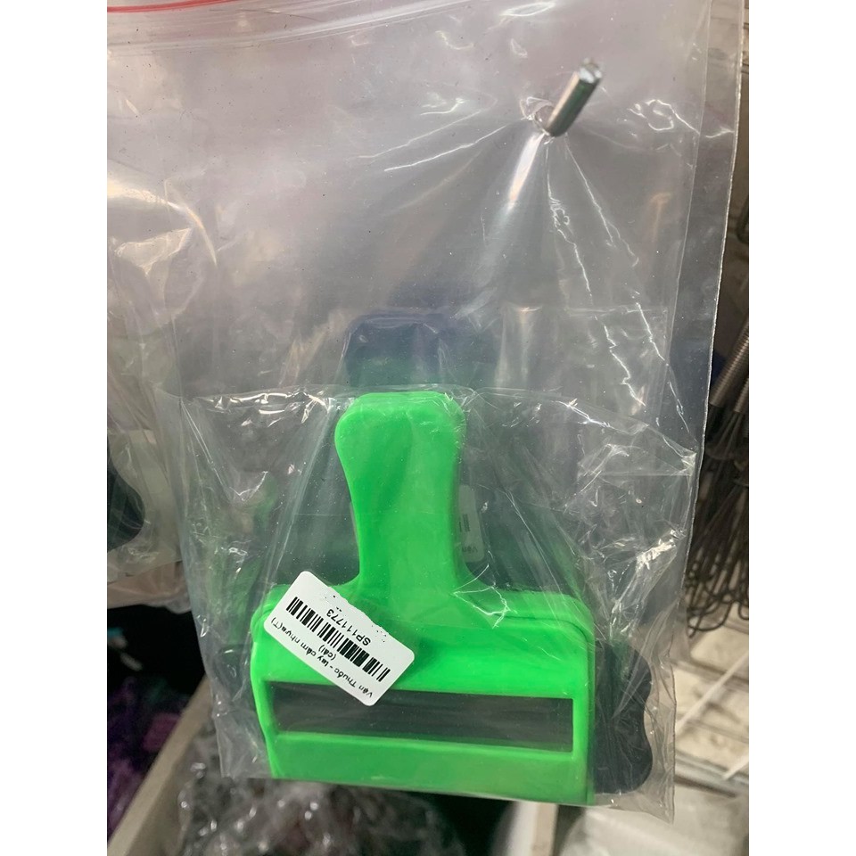 Kẹp vặn nhuộm tay cầm nhựa