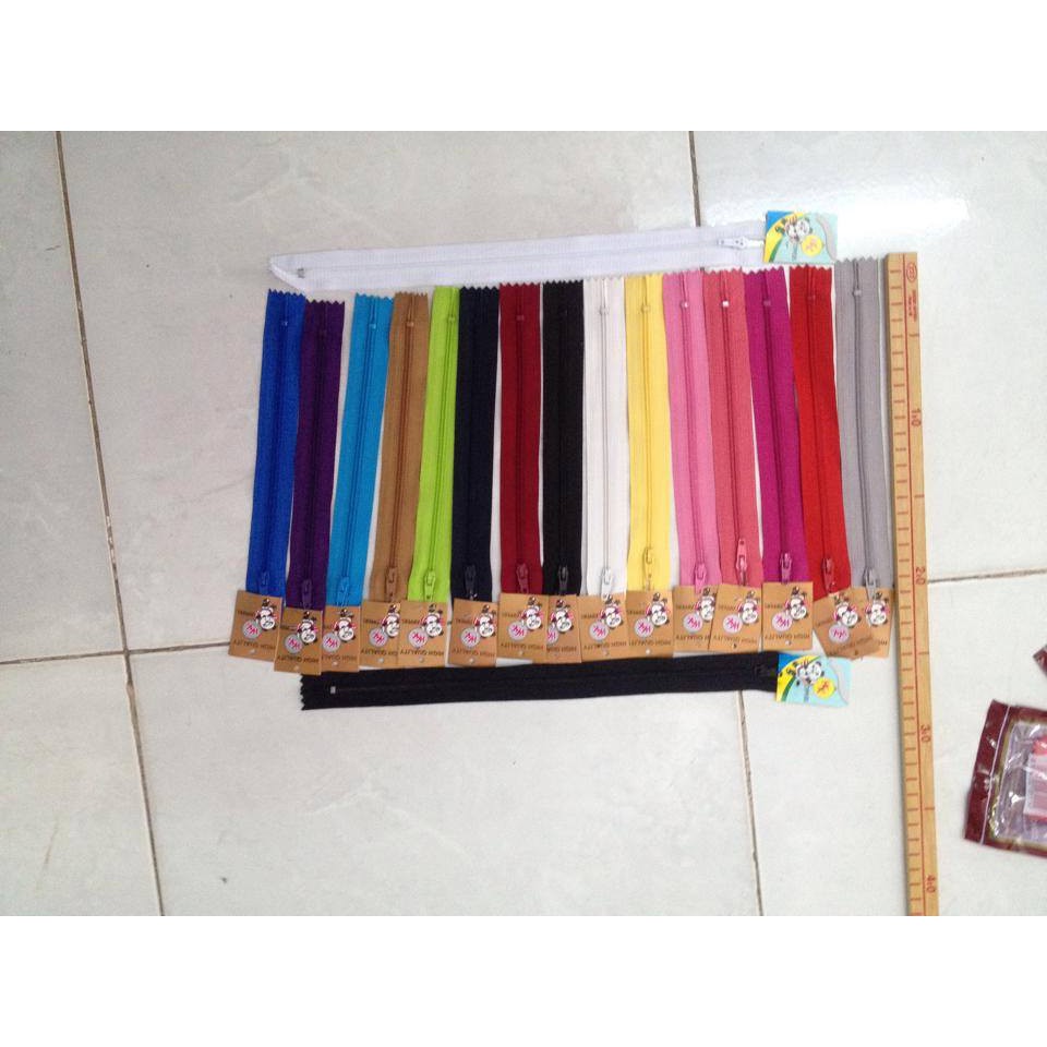dây kéo nhựa 18cm 7k/dây