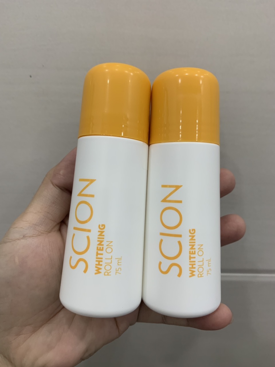 [Hcm]Bộ 2 Lăn Khử Mùi Scion Nuskin