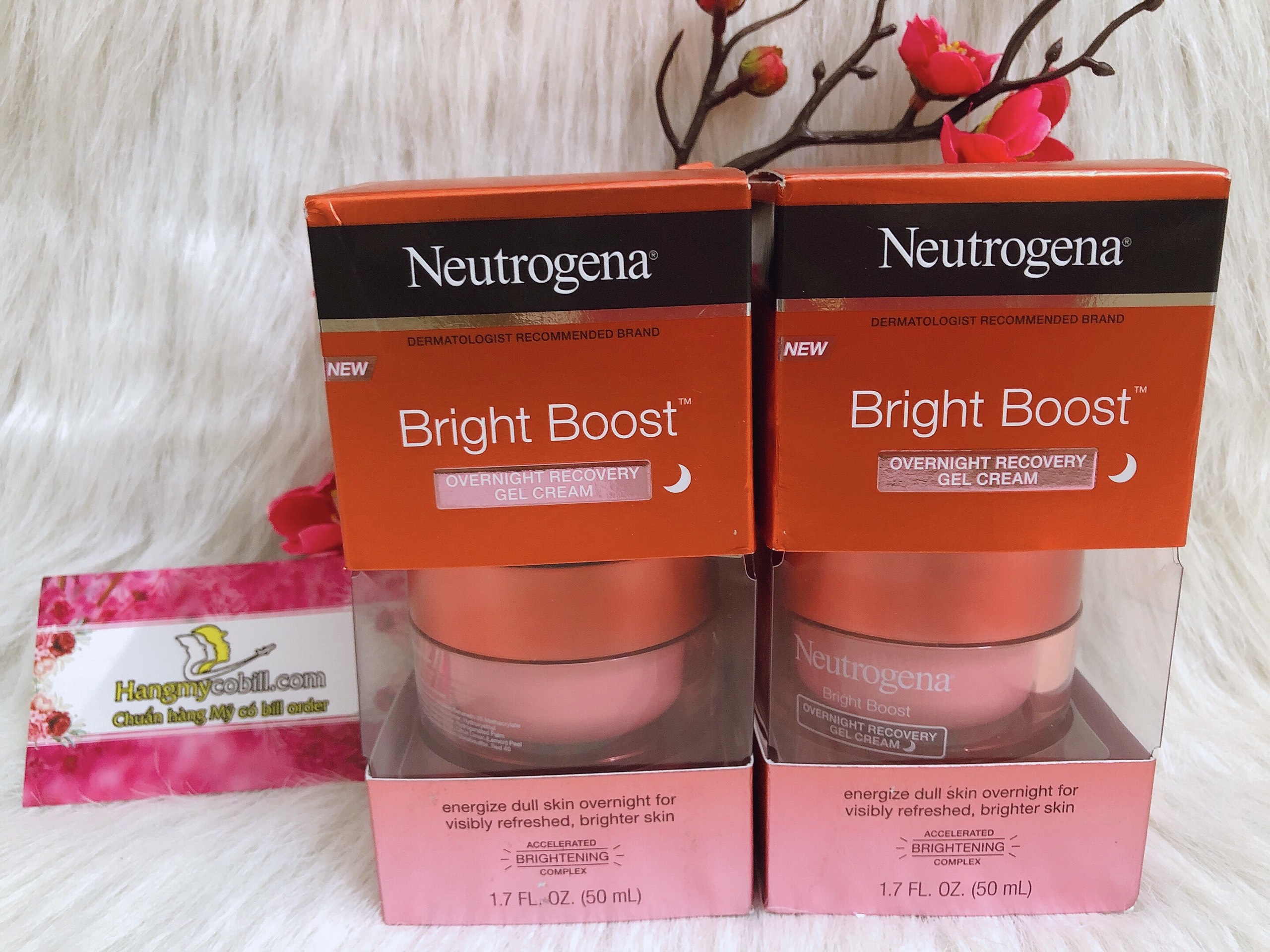 Kem Dưỡng Da Ban Đêm Neutrogena Bright Boost Overnight Recovery Gel Cream 50Ml