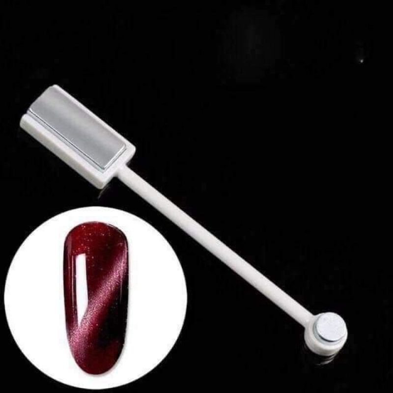 [HCM]Nam châm mắt mèo