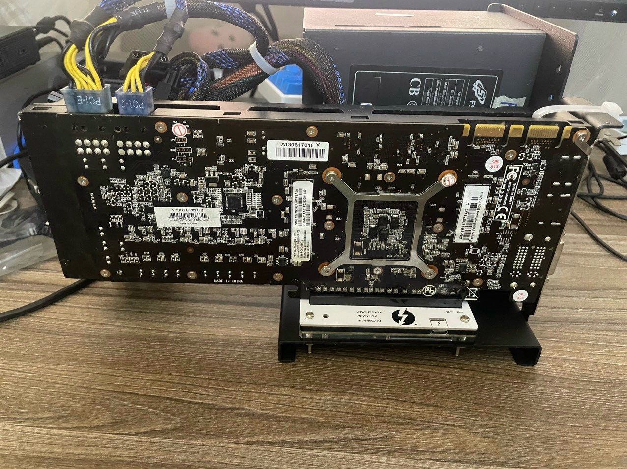 EGPU ngoài cắm card đồ họa cho laptop PC