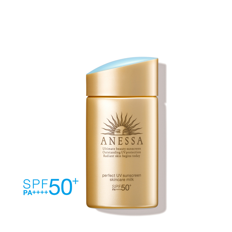 Kem chống nắng Anessa Perfect UV Sunscreen Skincare Milk 60ml SPF50 giúp bảo vệ da khỏi các tác hại bên ngoài như tia UV giúp da mịn mượt gia tăng độ đàn hồi chống oxi hoá làm dịu da và kiểm soát bóng dầu thích hợp với mọi da