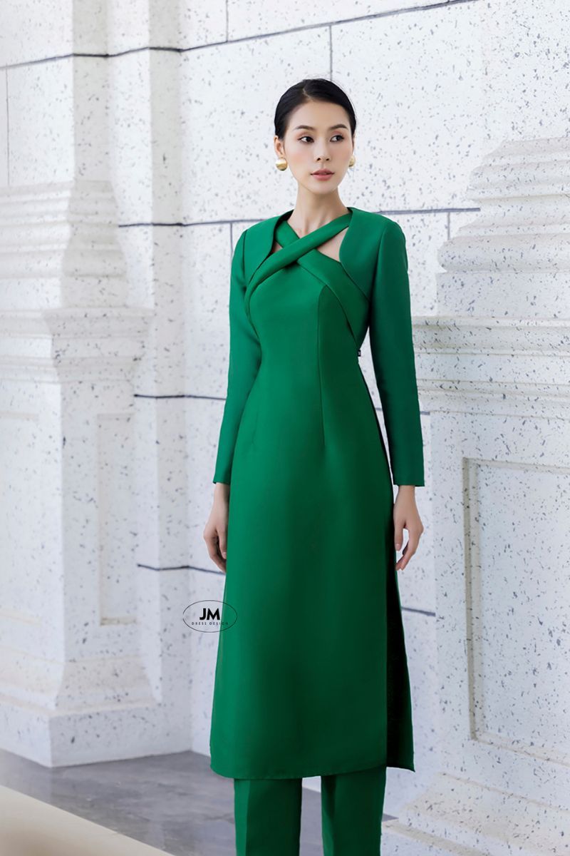 JM Dress Desgin - Áo khoác croptop đệm vai tay dài 5P06.2210TF